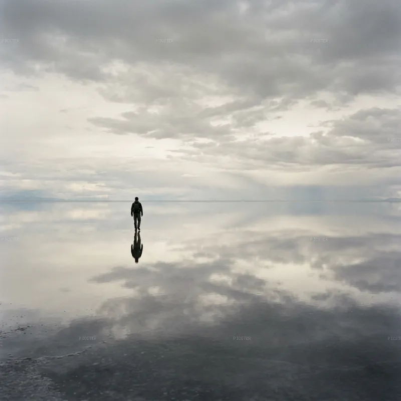 Thin Water, No Wind, No Horizon
